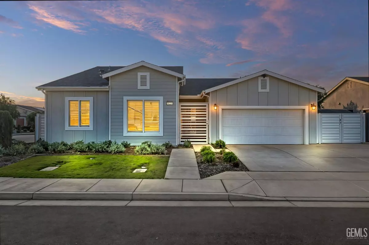 Shafter, CA 93263,9223 Manor Forest Lane