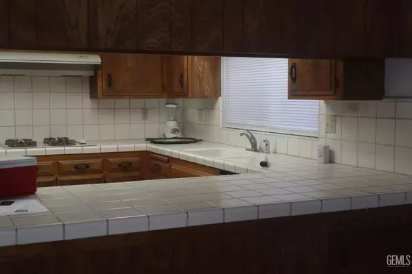 Bakersfield, CA 93306,2605 Puder Street