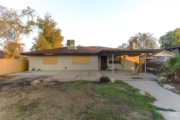 Bakersfield, CA 93312,9801 Glenn