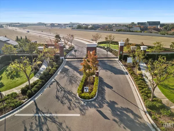 Bakersfield, CA 93311,13907 Ladbrook Way