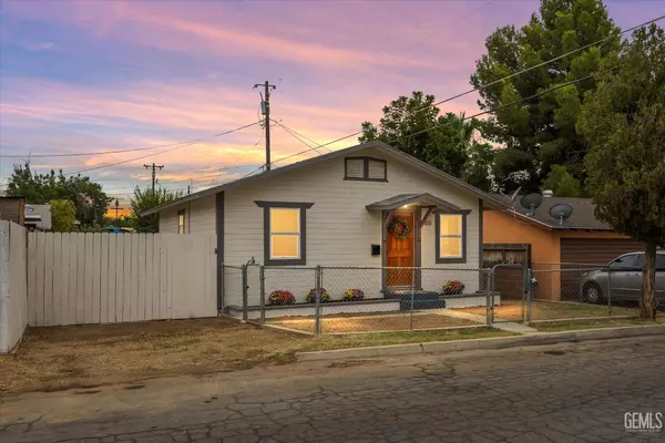 1115 Descanso Street, Bakersfield, CA 93306