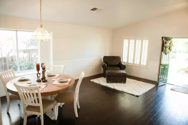 Bakersfield, CA 93312,10220 Heather Valley Drive