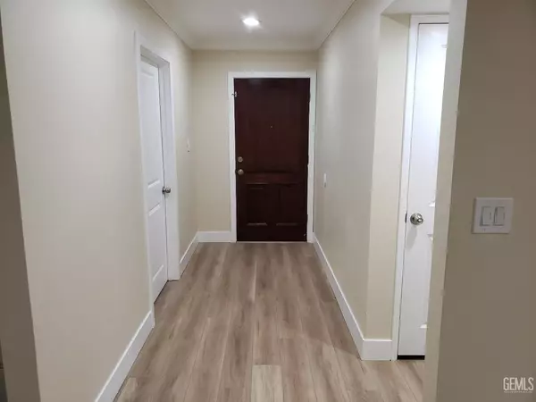 Bakersfield, CA 93309,1808 El Portal Drive