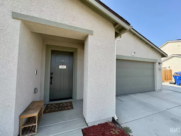 Bakersfield, CA 93313,7303 Sepulveda Court