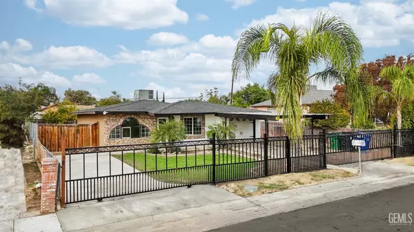 504 Richards Avenue, Bakersfield, CA 93307