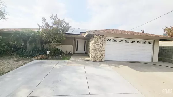 Bakersfield, CA 93306,3700 Redlands Dr