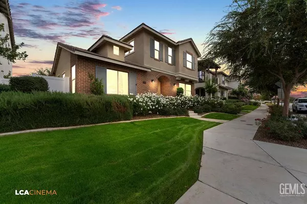 3704 Windermere Street, Bakersfield, CA 93311