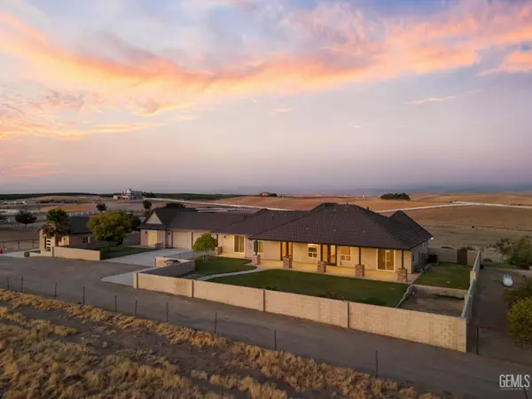 Bakersfield, CA 93308,393 Famoso Hills Drive