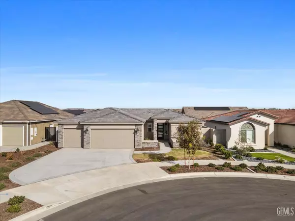 12522 Madelyn Drive, Bakersfield, CA 93311