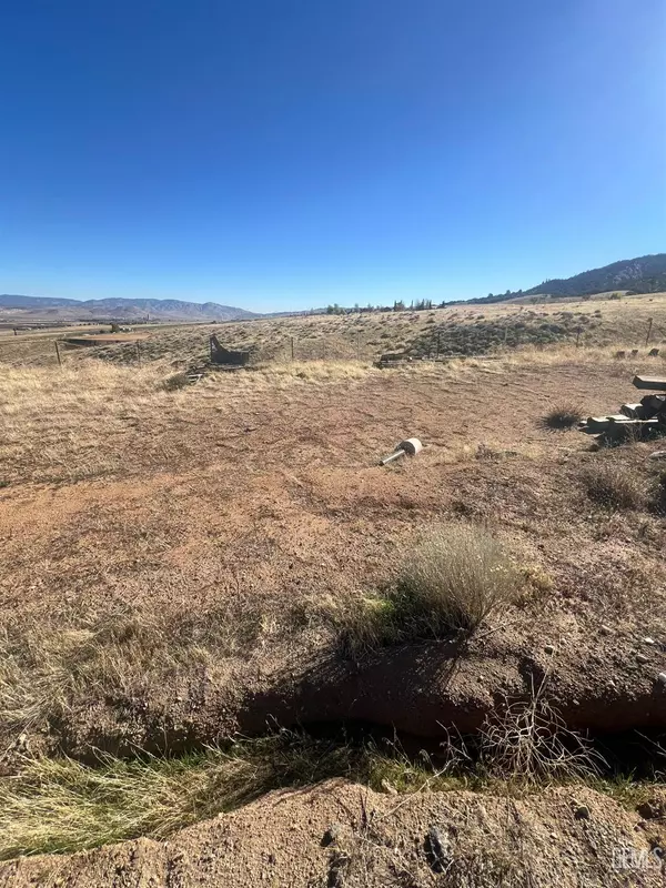 Tehachapi, CA 93561,0 Apache Street