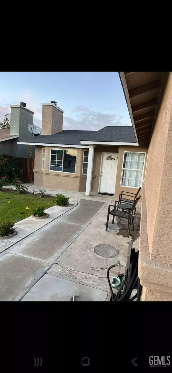 Wasco, CA 93280,1024 Hazelnut Street