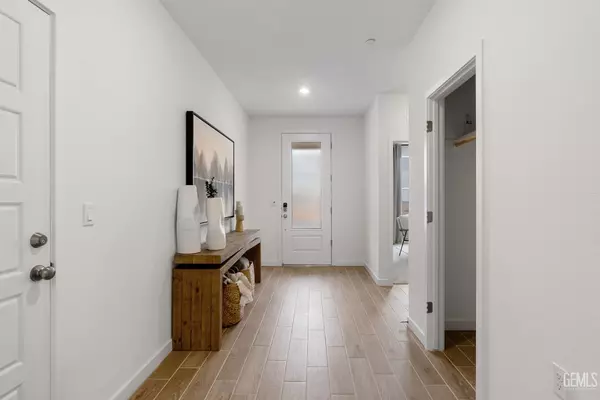 Shafter, CA 93263,3238 Laurel Hill Lane