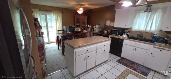 Fresno, CA 93710,5388 N Bond Street