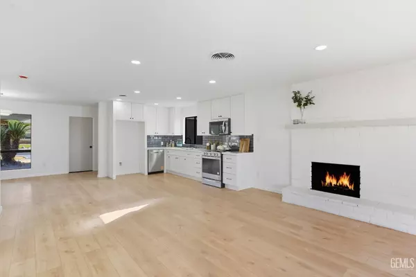 Bakersfield, CA 93308,6710 Pinecone Avenue