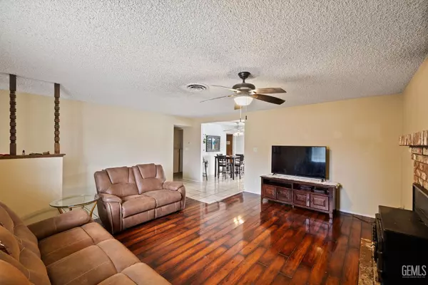 Taft, CA 93268,600 Sunset Lane