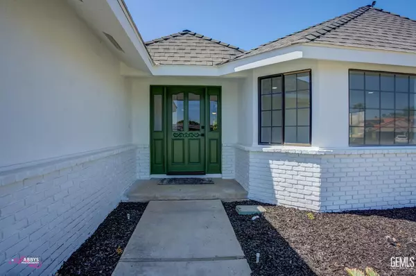 Bakersfield, CA 93306,5801 Cedar Falls Drive