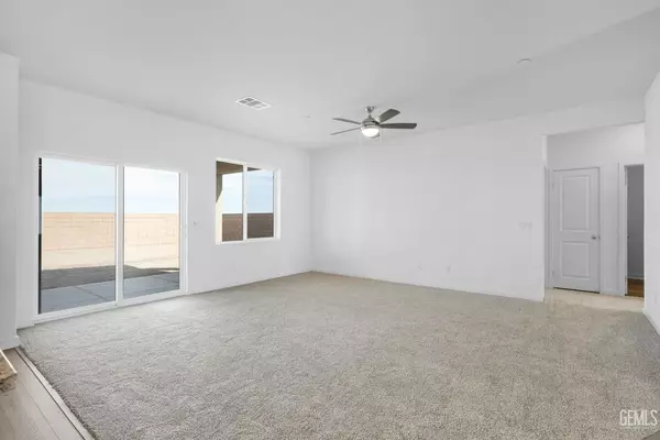 Bakersfield, CA 93306,8301 Gray Jay Court