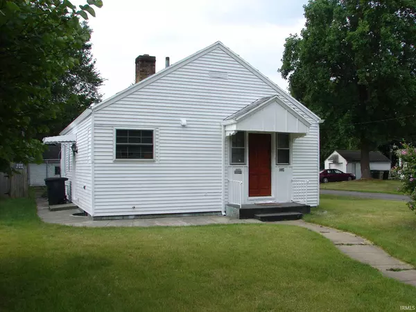 1402 SORIN Street, South Bend, IN 46617