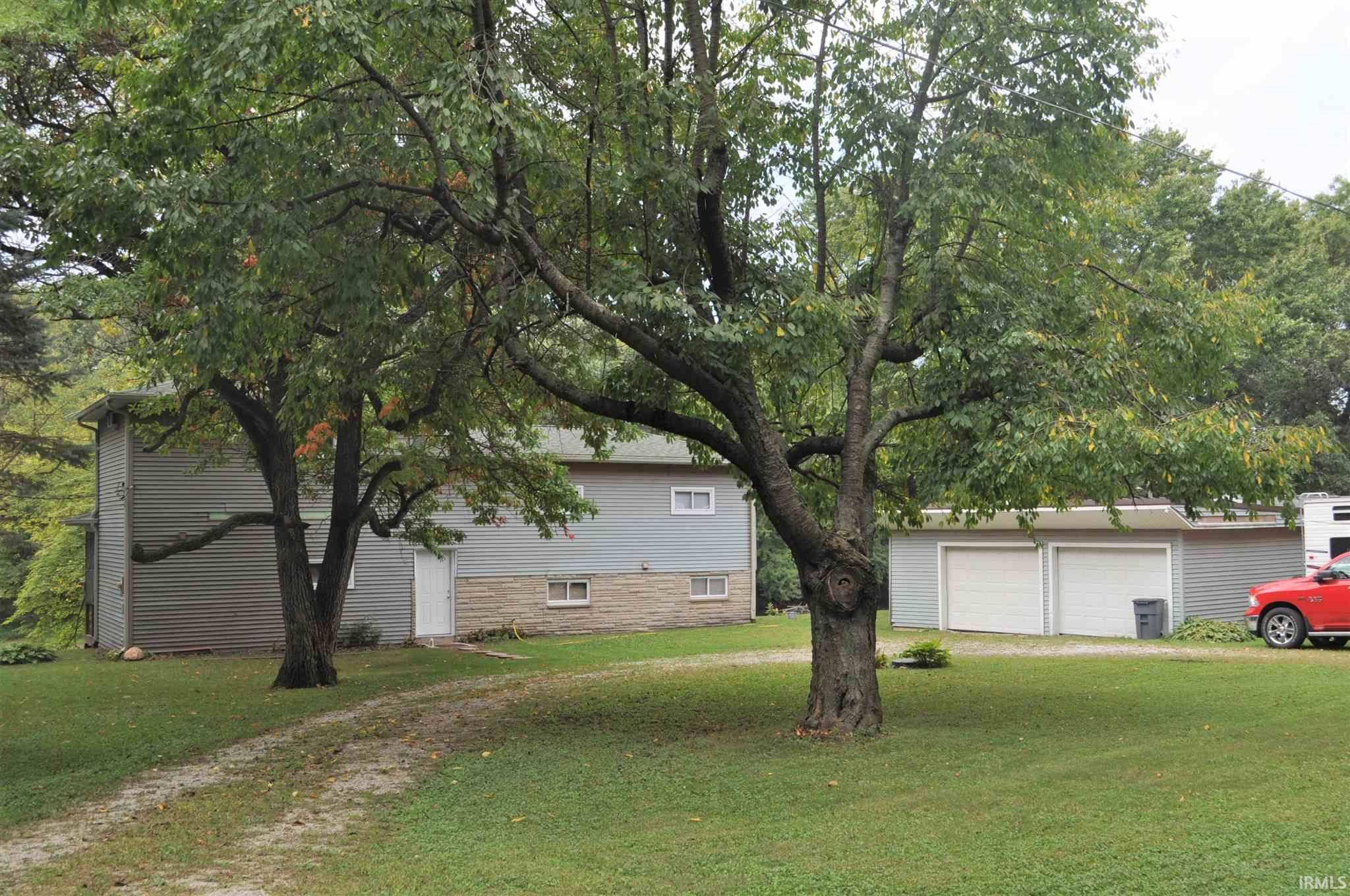 3023 N Tanner 1 Lane, Winamac, IN 46996
