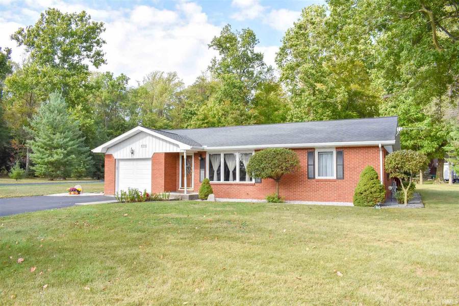 2392 W NORTH Street, Bennett Switch, IN 46901