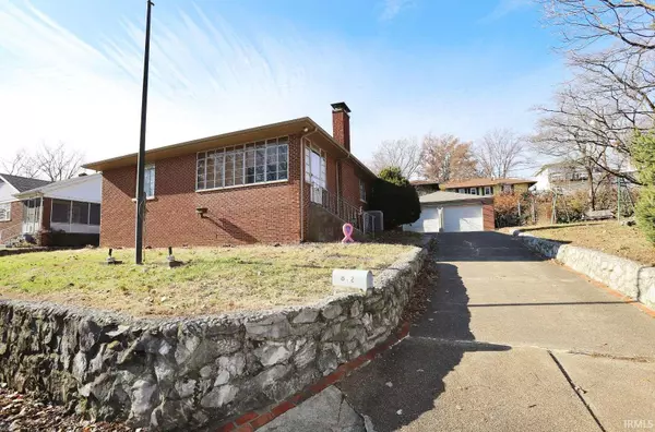 812 N Barker Avenue, Evansville, IN 47720