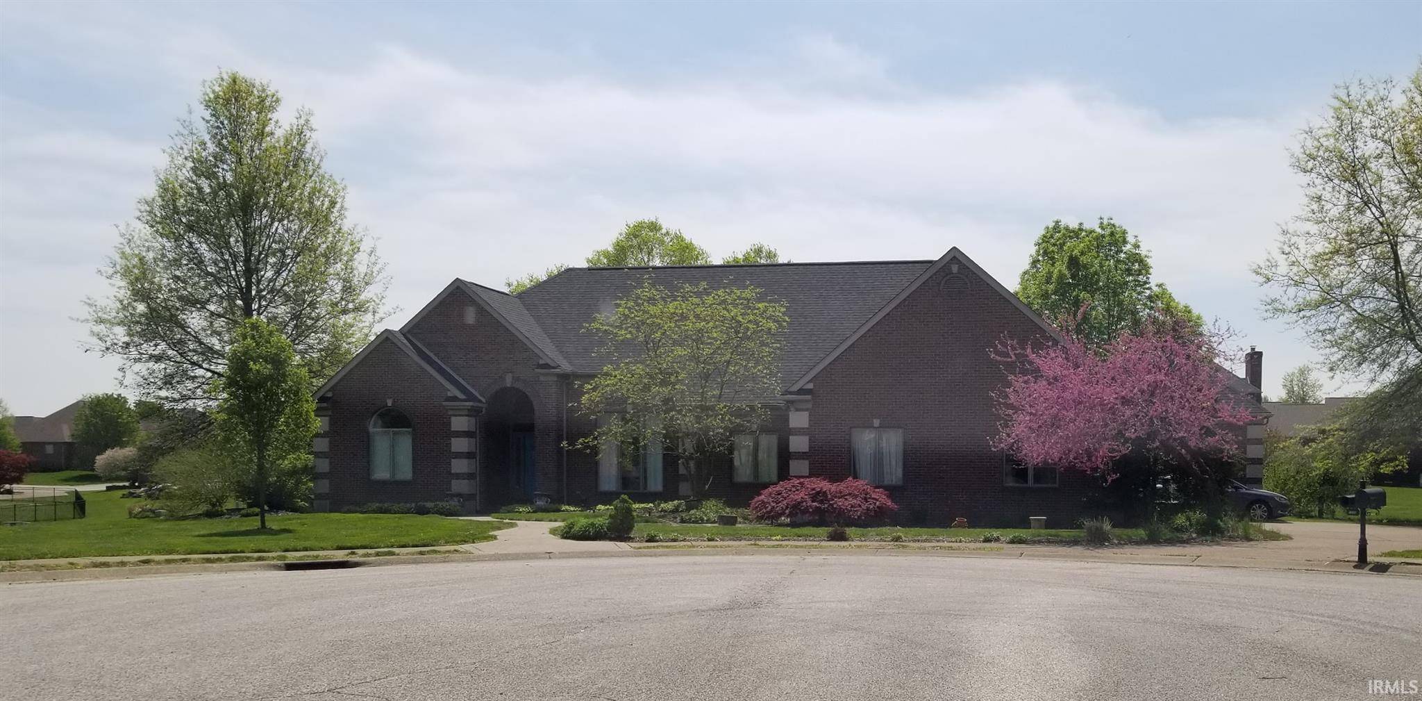 1999 Claybrook Court, Newburgh, IN 47630