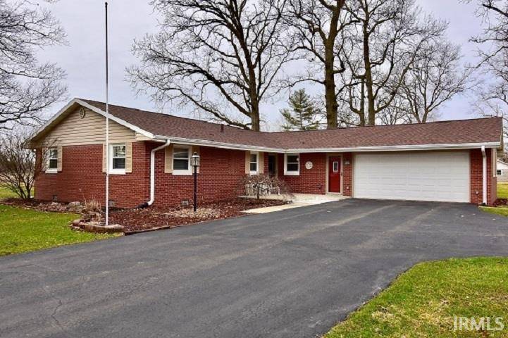 8901 N Lonesome Drive, Muncie, IN 47303-9309