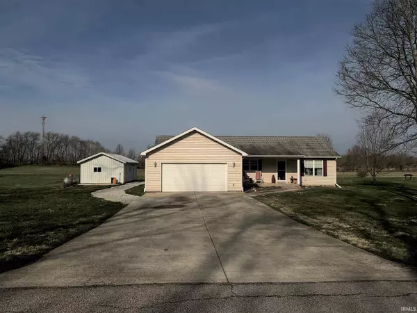 1206 S Glenway Drive, Crawfordsville, IN 47933