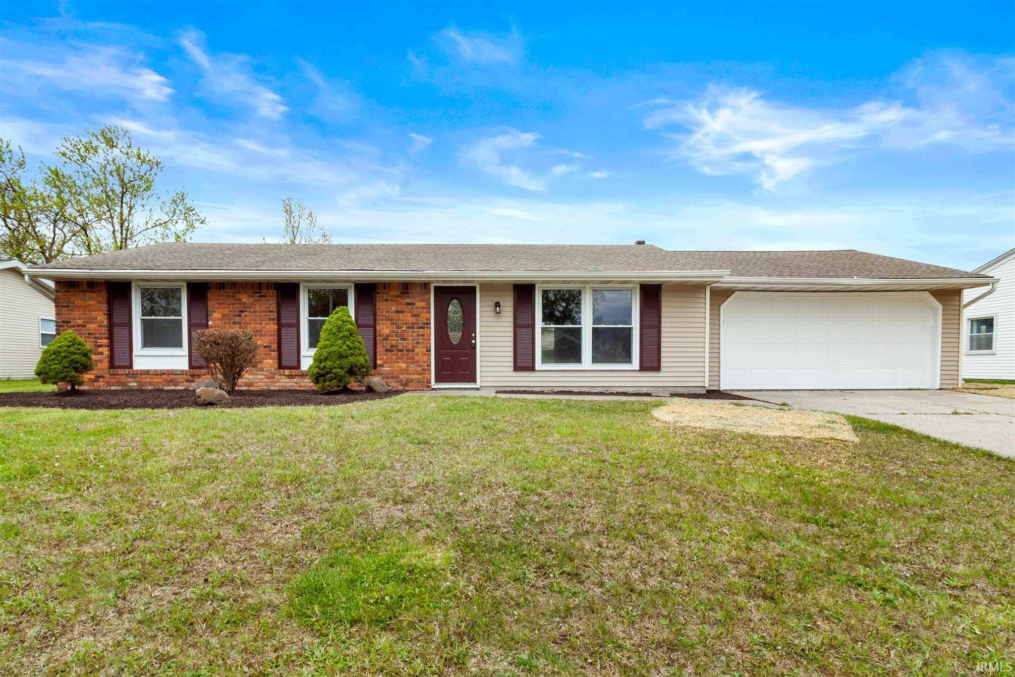2507 Forest Valley Drive, Fort Wayne, IN 46815-7707