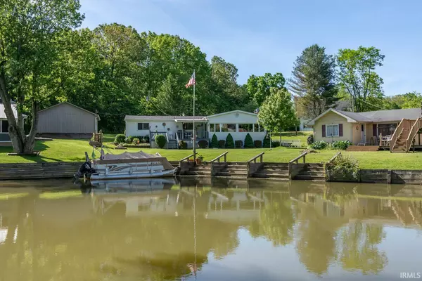 6458 Southshore Drive, Unionville, IN 47468