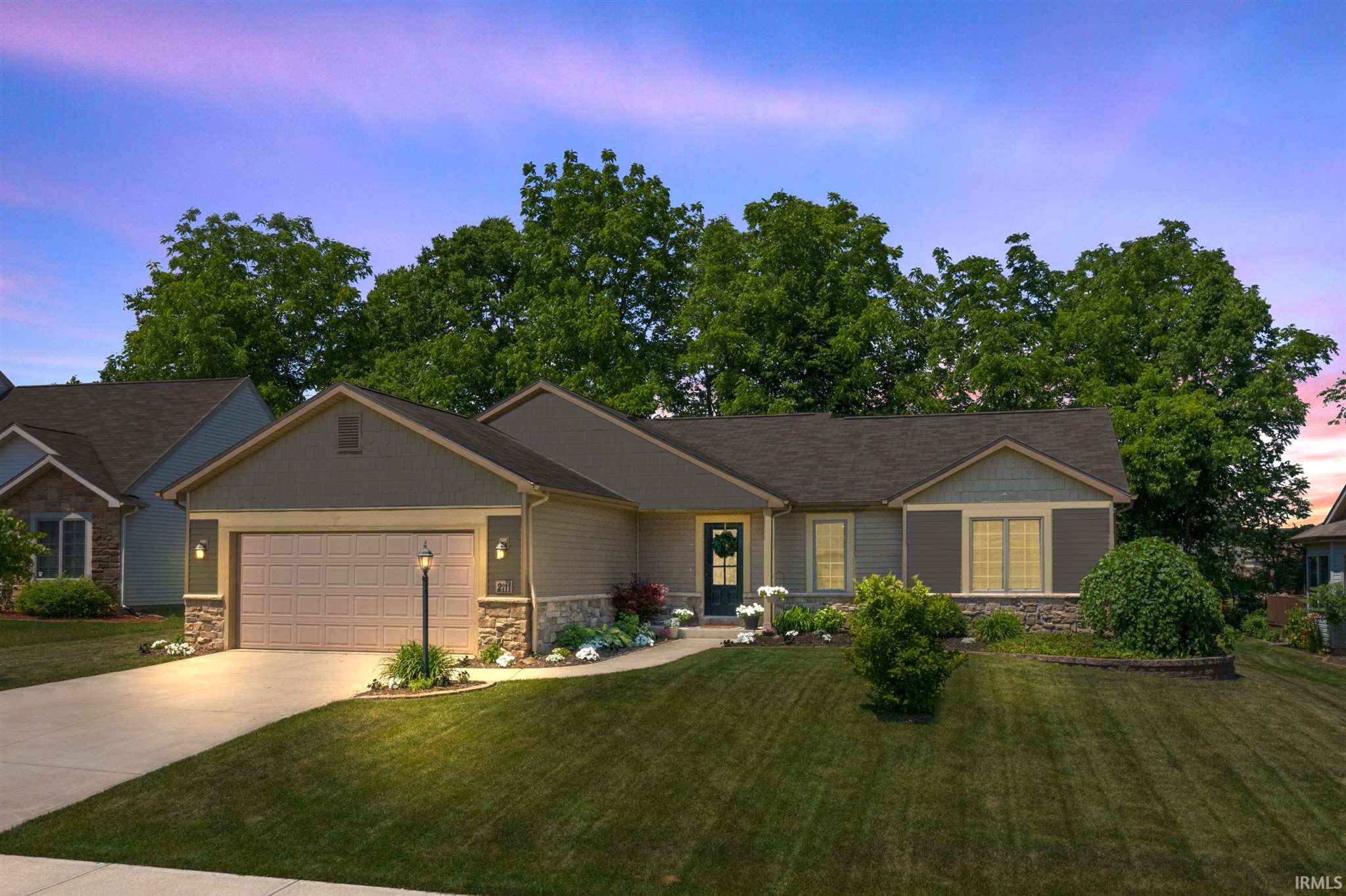 2111 Laurelwood Drive, Warsaw, IN 46580-8528