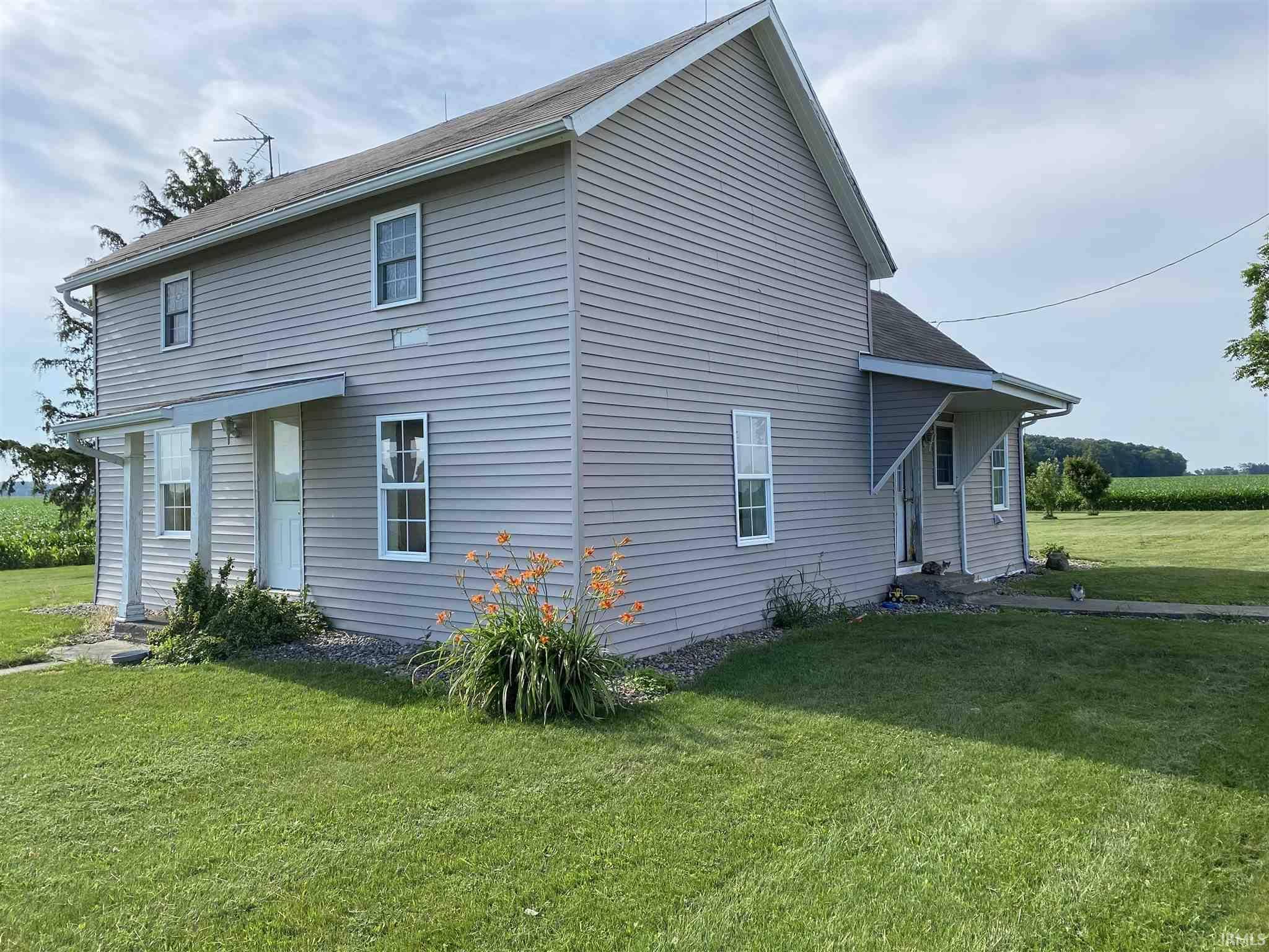 6052 E 300 North Road, Craigville, IN 46731