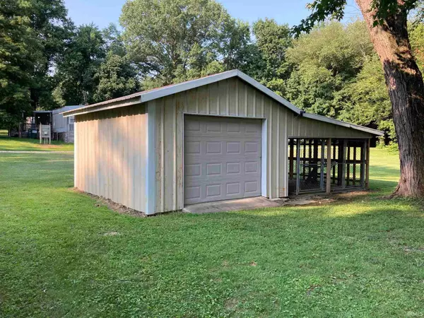 Oakland City, IN 47660,1530 S 1050E Road