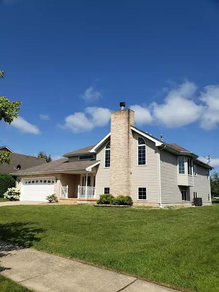 1250 W 99th Avenue, Crown Point, IN 46307