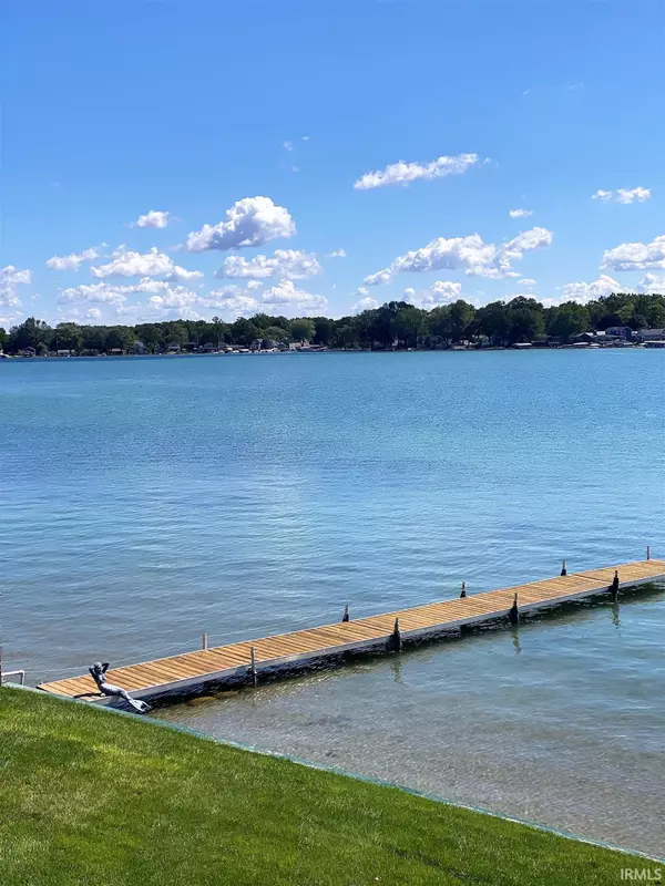 Elkhart, IN 46514-6343,51310 N Shore Drive