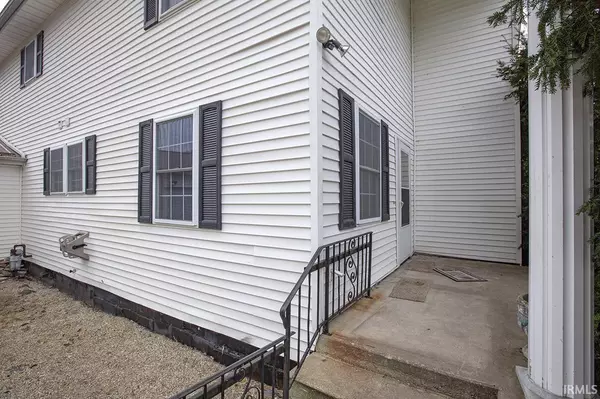 Elkhart, IN 46517,60398 County Road 113