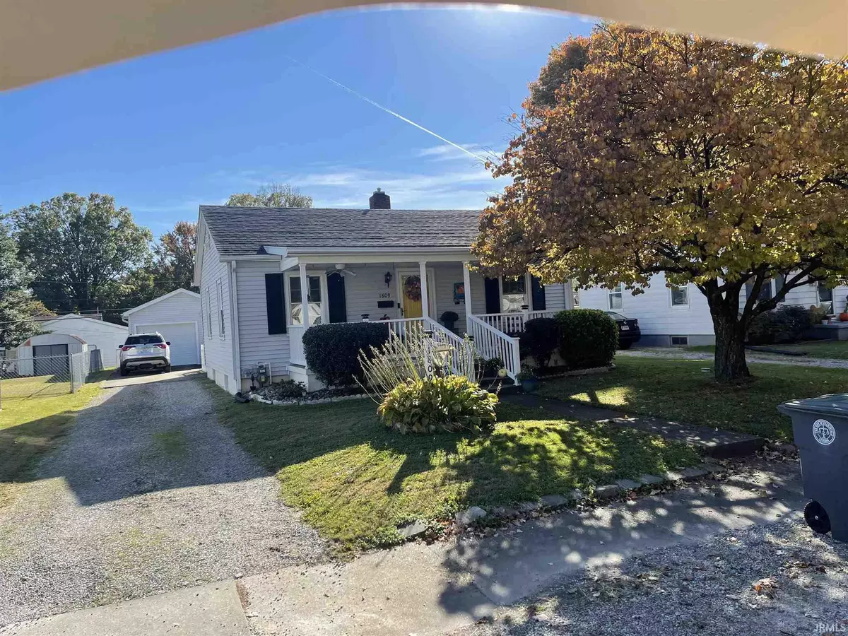 Evansville, IN 47711,1809 E Columbia Street