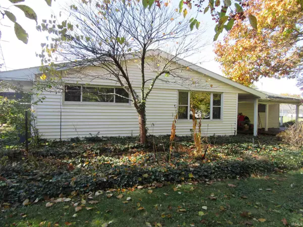 1305 GLENEAGLES Drive, Kokomo, IN 46902