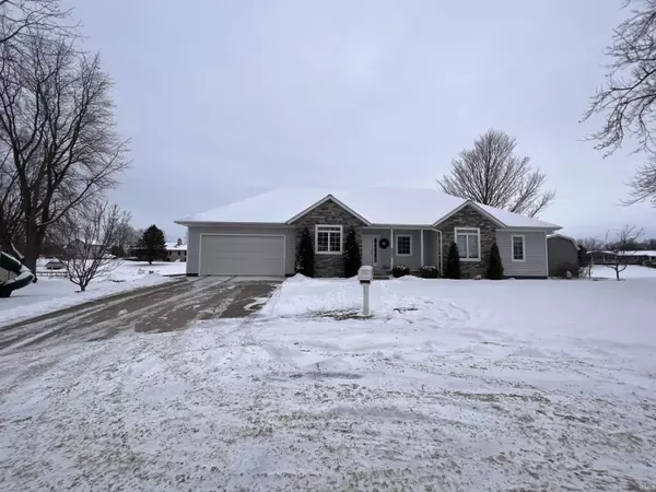 6005 S 020 w, Wolcottville, IN 46795