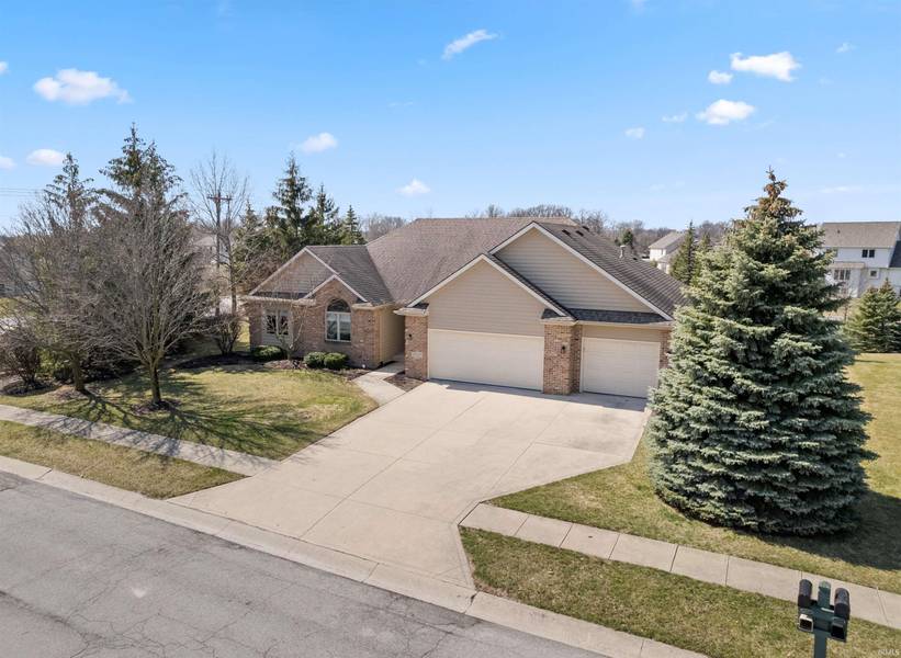 12707 Crystal Creek Parkway, Fort Wayne, IN 46845-2361