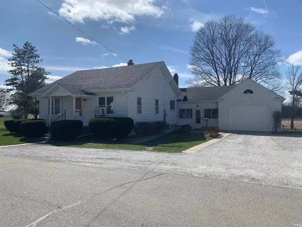 101 S Hill Street, Summitville, IN 46070