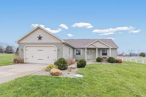 11863 N Sir Lancelot Lane, Cromwell, IN 46732