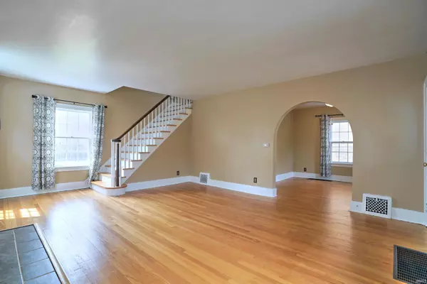 South Bend, IN 46614,2613 Miami Street