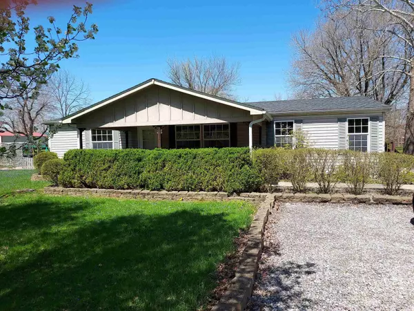 5822 South Shore Drive, Unionville, IN 47468