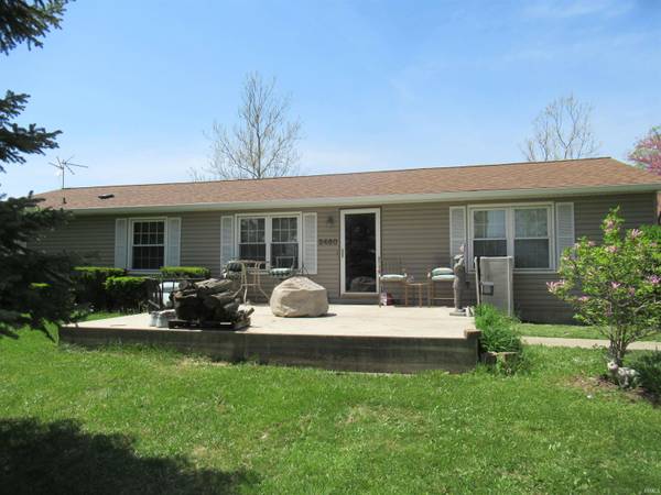 2480 S 800 E Road, Columbia City, IN 46725-9040