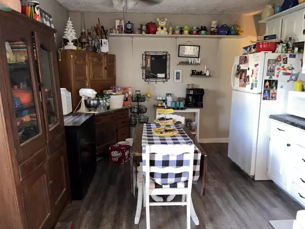 Frankfort, IN 46041,1305 Hawthorne Avenue