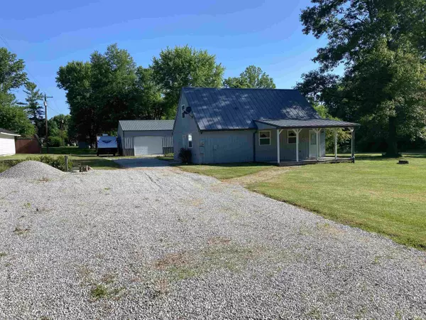 11901 CATARACT HIGHLAND LOOP Road, Cloverdale, IN 46120