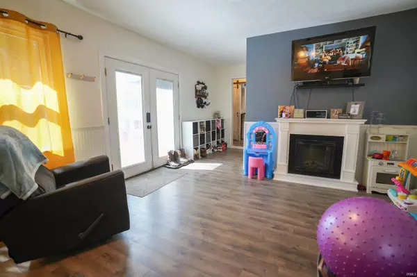 Chalmers, IN 47929,205 E Earl Street