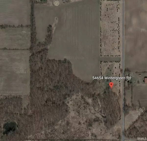 New Carlisle, IN 46552,54654 Wintergreen Road