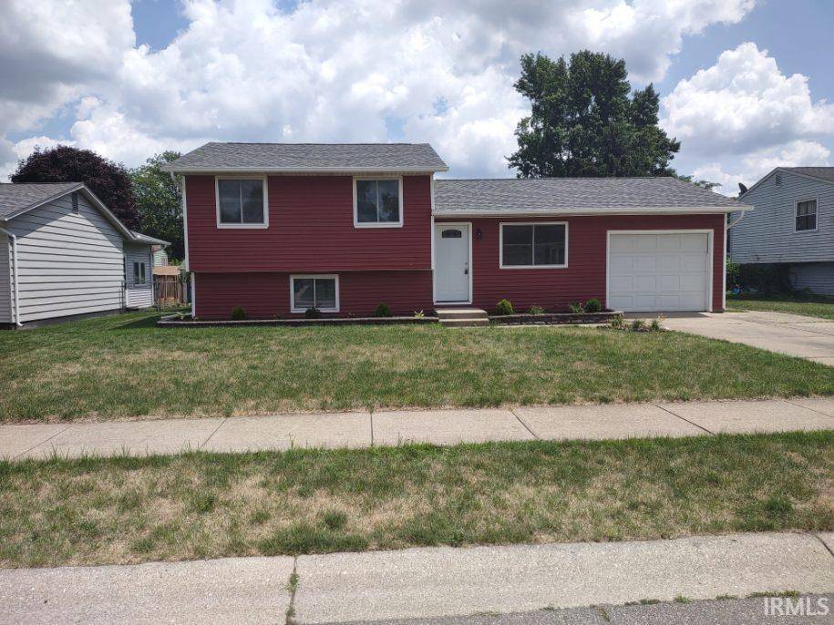 1544 Hampton Court, Mishawaka, IN 46544-6135
